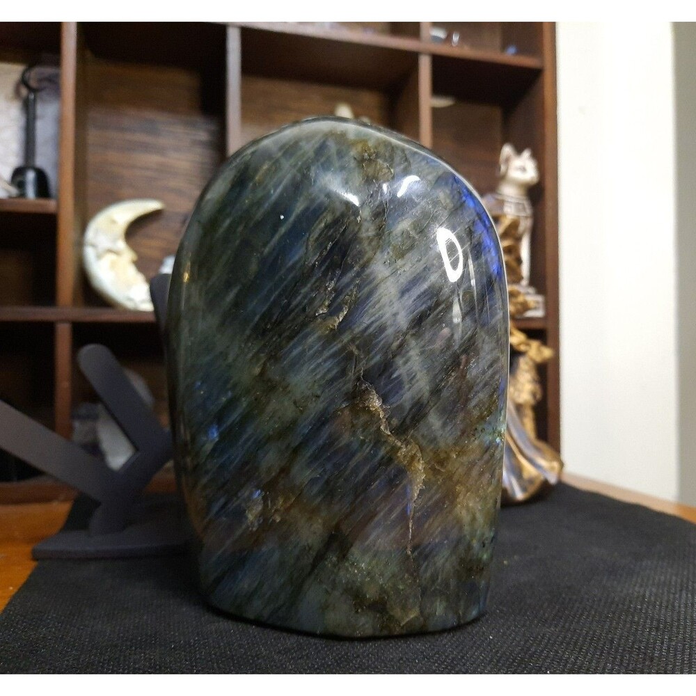 Rainbow Flash Labradorite Quartz Crystal Freeform - Picture 6 of 8